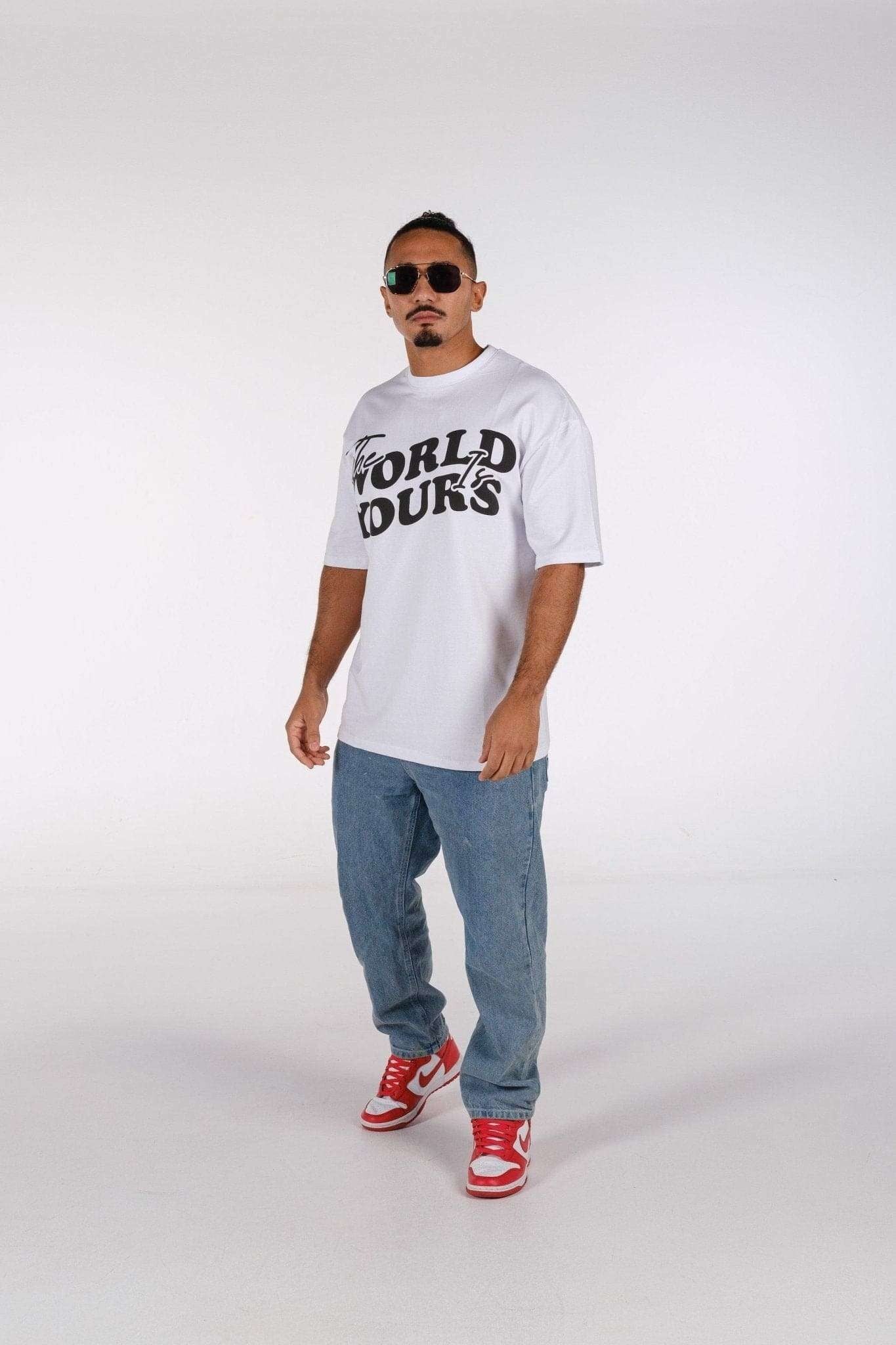 T-Shirt The World Is Yours - White