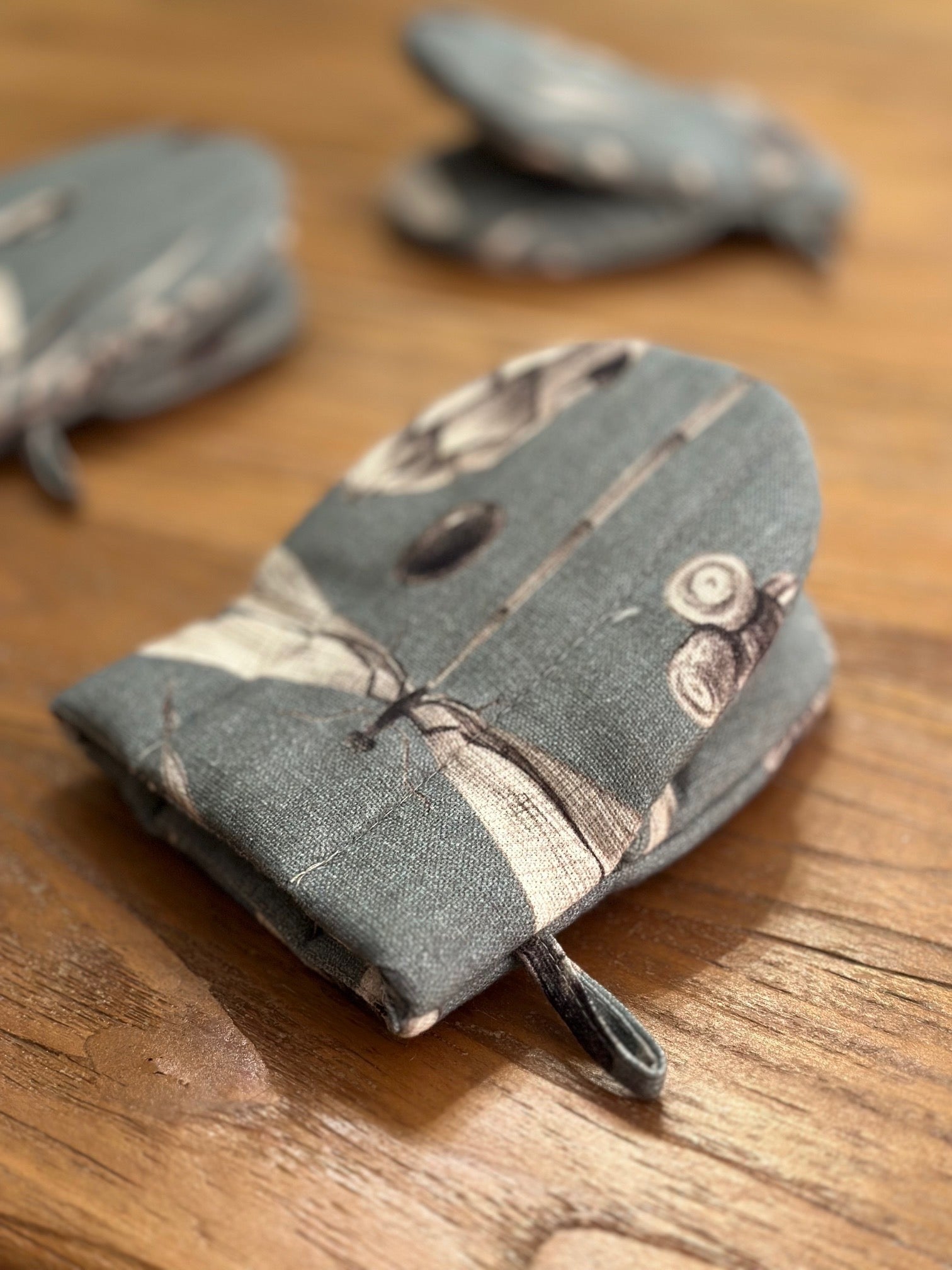 Oven Glove With Double Wool Filling - Seeds Aqua