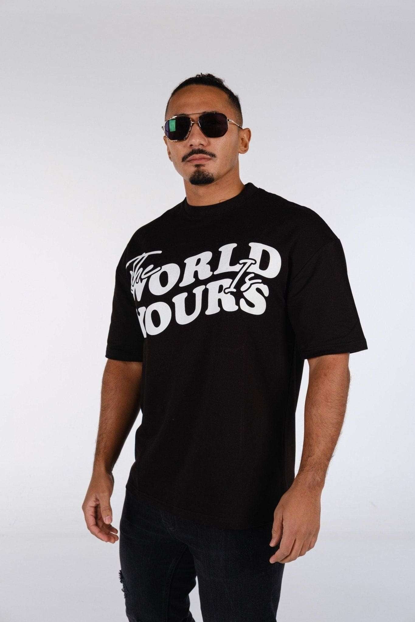 T-Shirt The World Is Yours - Black